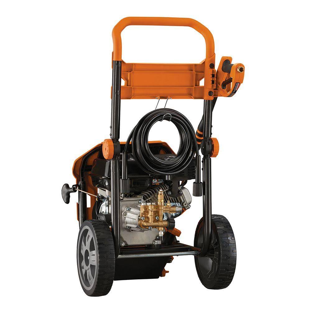 2,000 - 3,100 PSI 2.8 GPM GAS Pressure Washer O3000