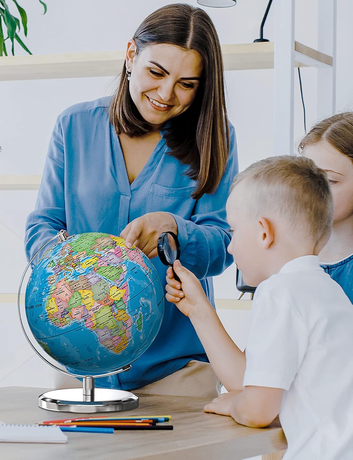 9" LED Illuminated World Globe with Stand and Heavy Metal Base O401822