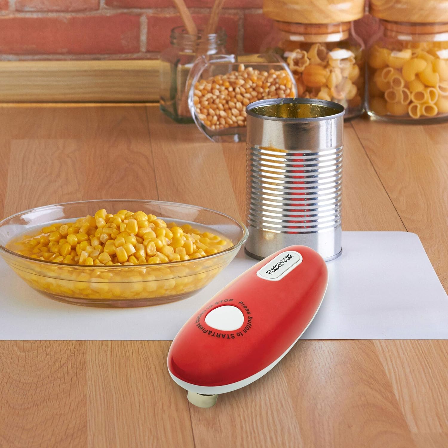 Hands-Free Automatic Can Opener T467