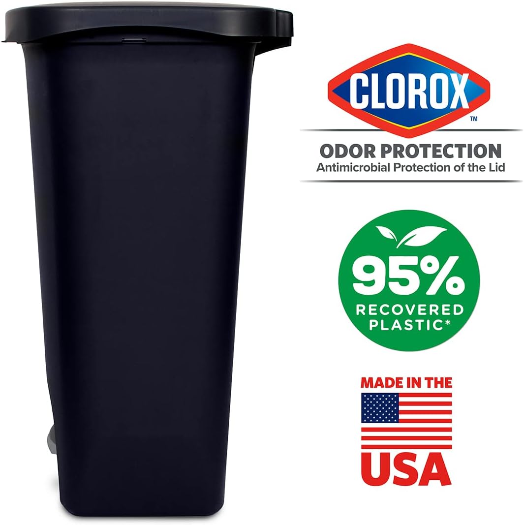 13 Gallon Plastic Trash Can with Lid, Matte Black I4216