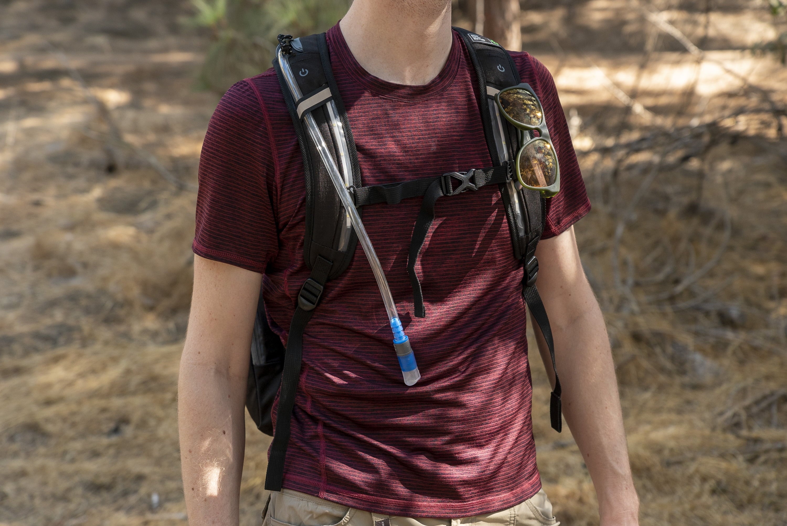 Black 16.5 L Hydration Backpack with 2 L Reservoir E415571