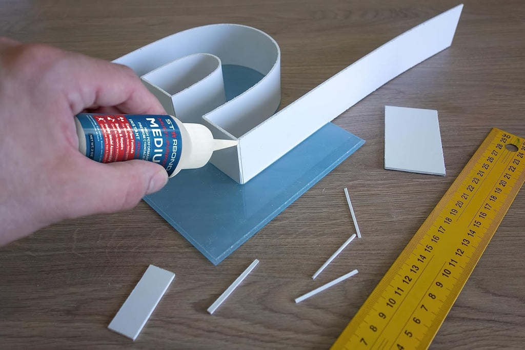 1 oz. Medium CA Glue L732