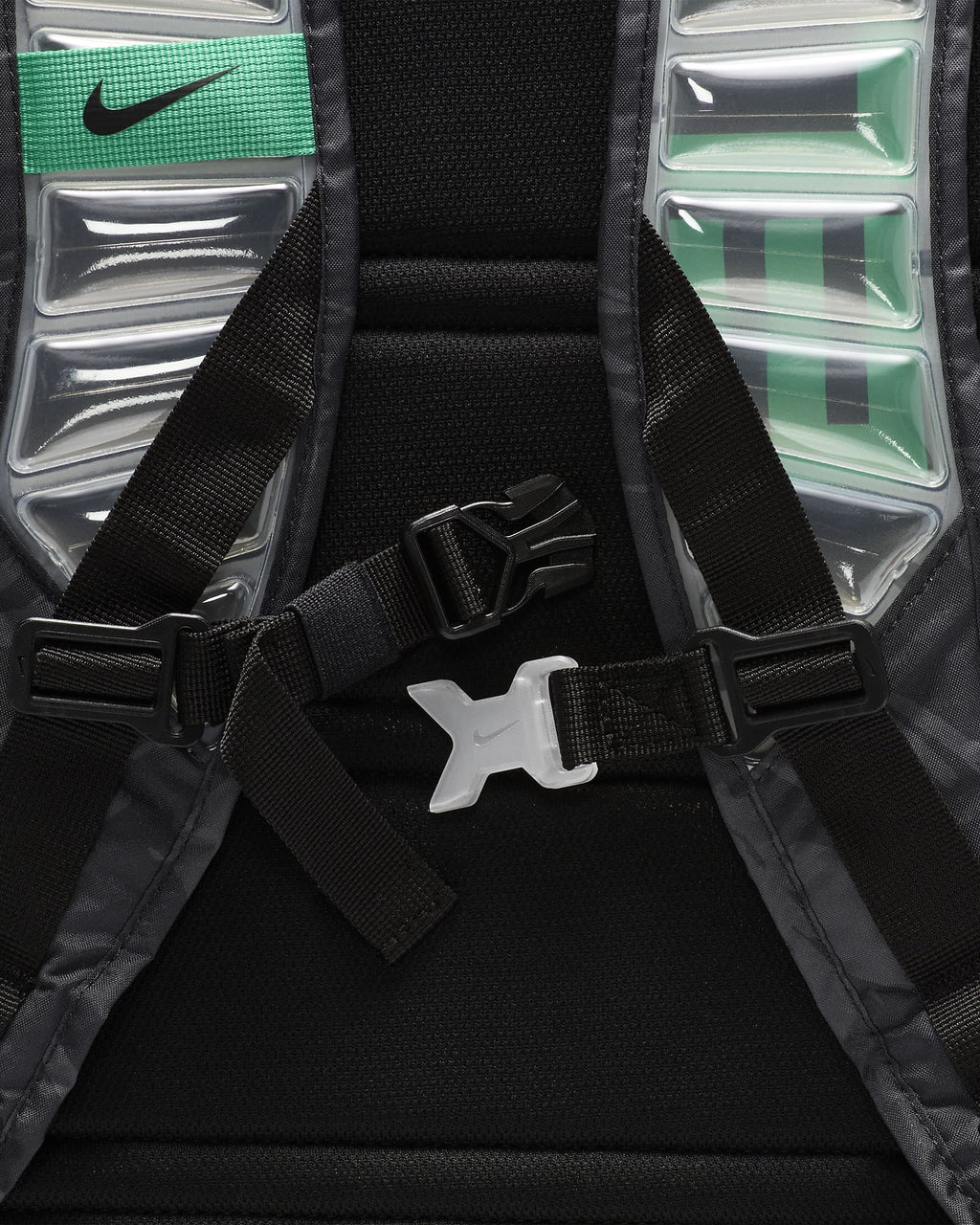 Basketball Backpack (32L) B502392