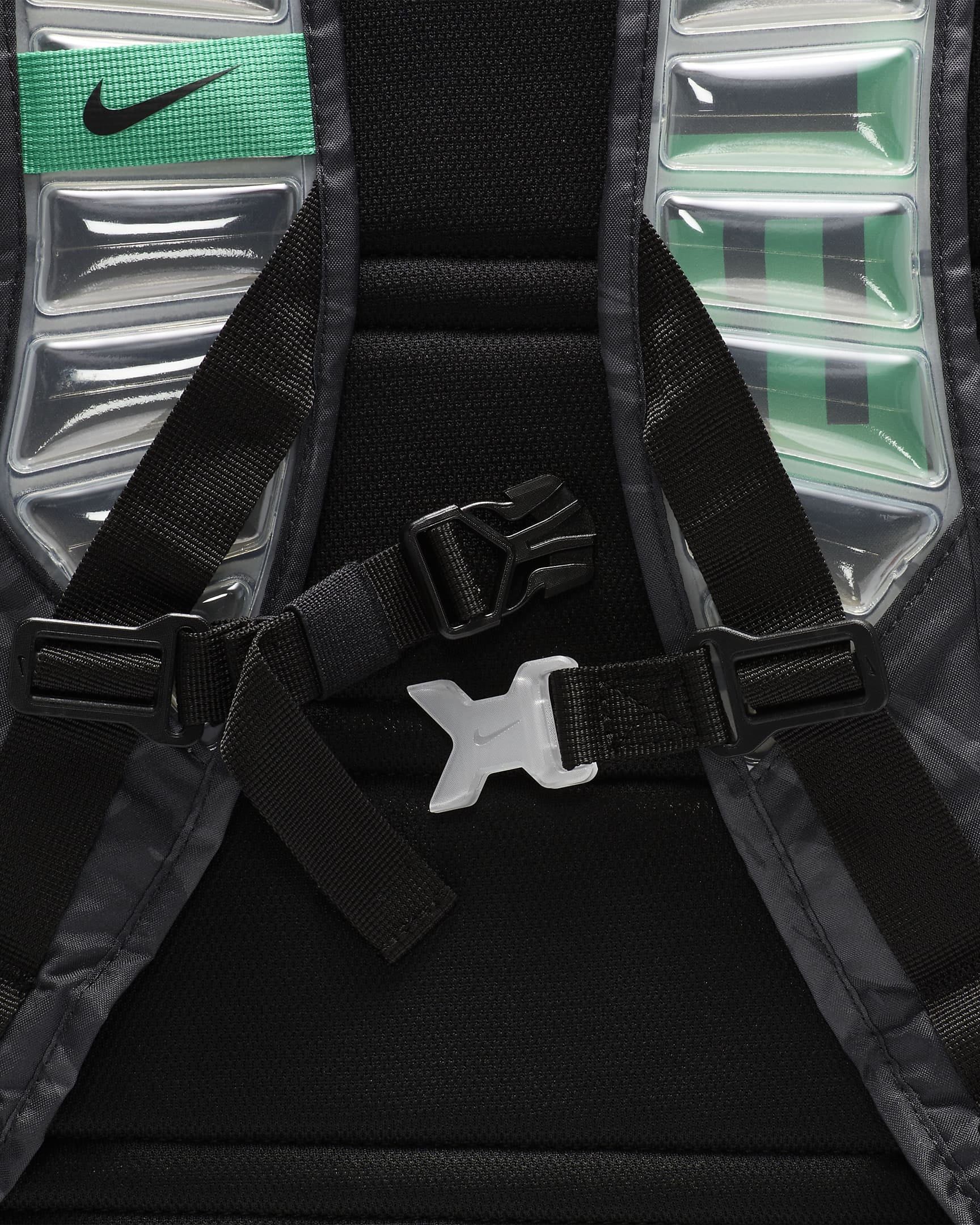 Basketball Backpack (32L) B502392