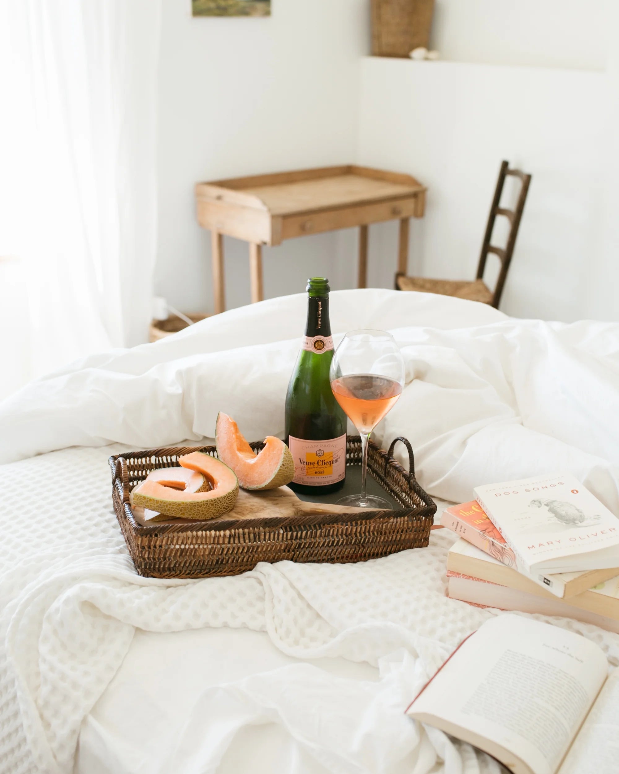 Brut Rose Sparkling Wine, 750 ml, 12.5% ABV Q8882