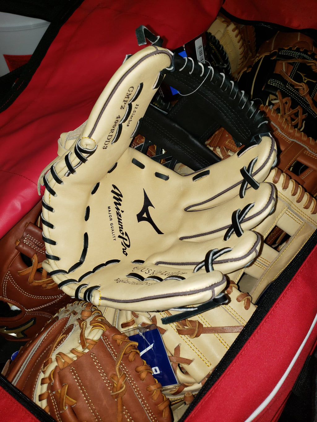 Mizuno Pro Infield 11.5x22 Baseball Glove N7795