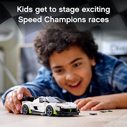 Racing Sports Car Toy with Driver Minifigure H64734