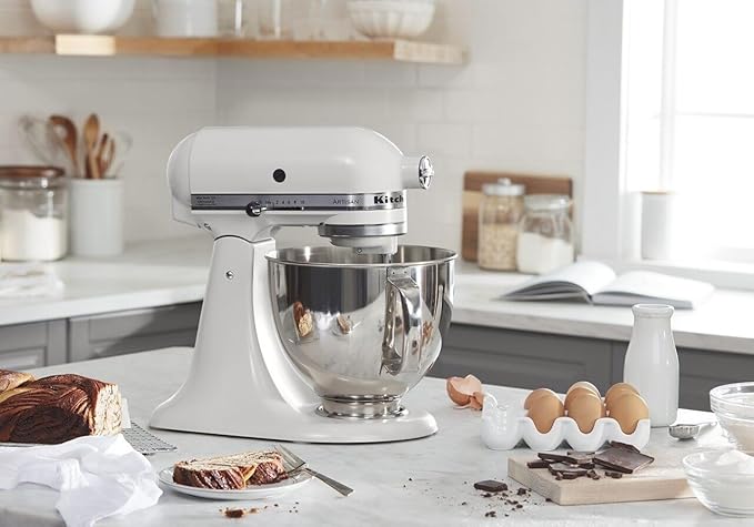 5 Quart Tilt Head Stand Mixer S797