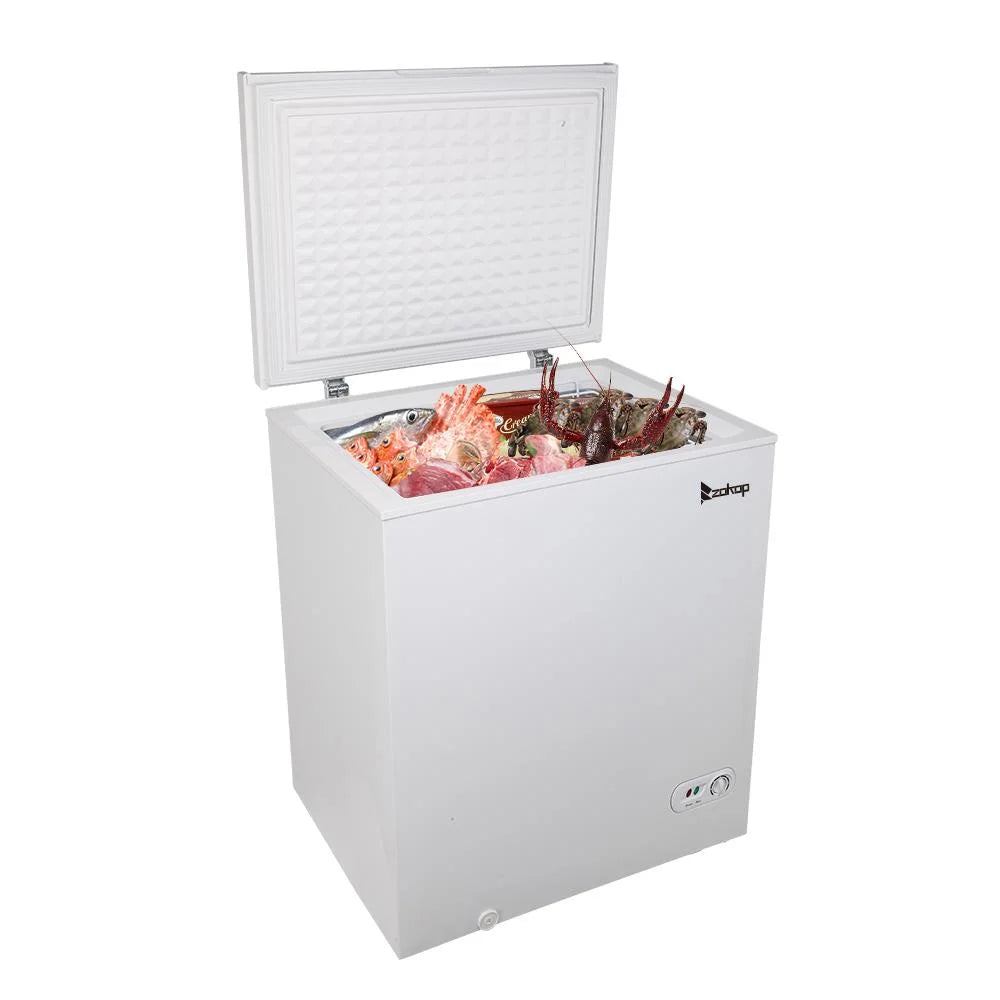 White 5.0 Cu.ft Single Door Chest Freezer L1787
