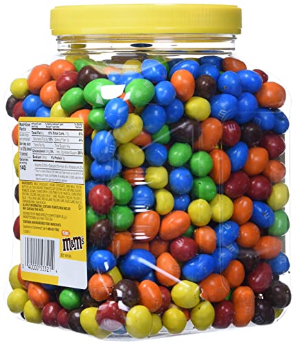 62 Ounce Peanut Chocolate Candies D8972