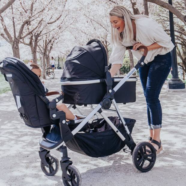 Black Stroller Carriage A2759
