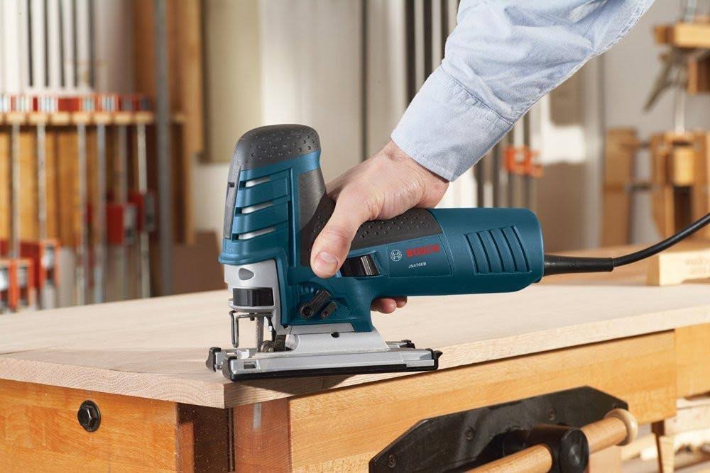 7.0 Amp Corded Variable Speed Barrel-Grip Jig Saw with Carrying Case G1079